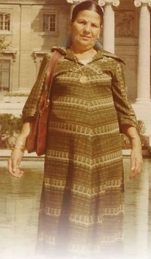 ESTHERATTIABENMOUSSA6.jpg