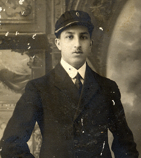 ID1622.jpg