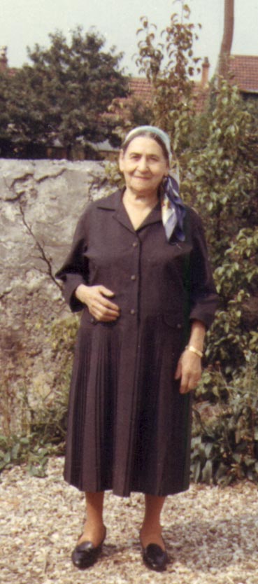 ID2136C.jpg