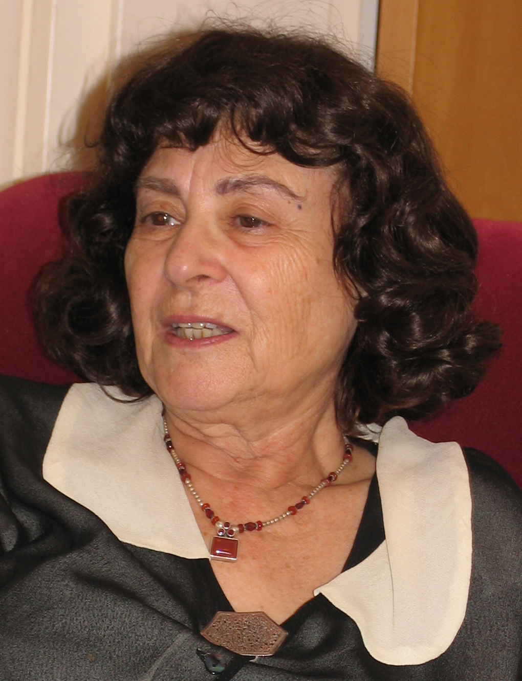 ID2758C.jpg