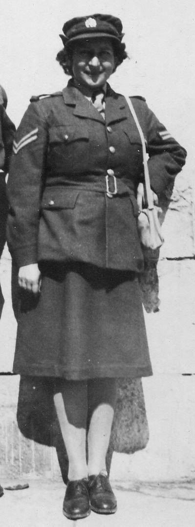 ID4674B.jpg